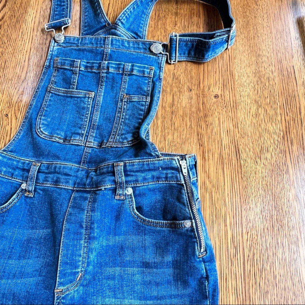 ⭐️ Free People Denim Jean Overalls Coveralls Size 26R - Picture 9 of 13